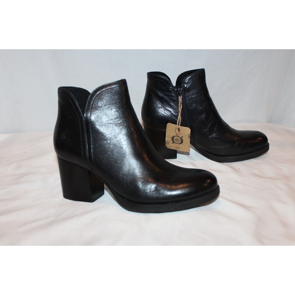 BORN Women's Olivia Ankle Booties US 6.5 M Black Leather Zipper Boots NIB